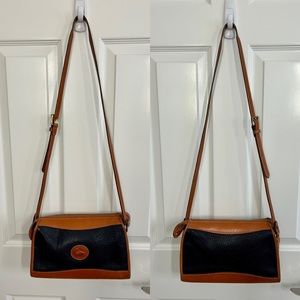 Dooney & Bourke vintage all weather leather shoulder bag satchel crossbody navy